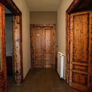 Center Bed & Breakfast Pola